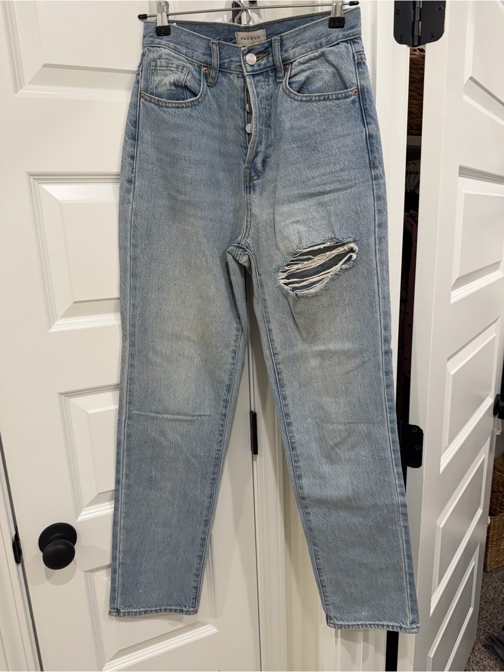 PacSun Light Wash High-Rise Distressed Jeans